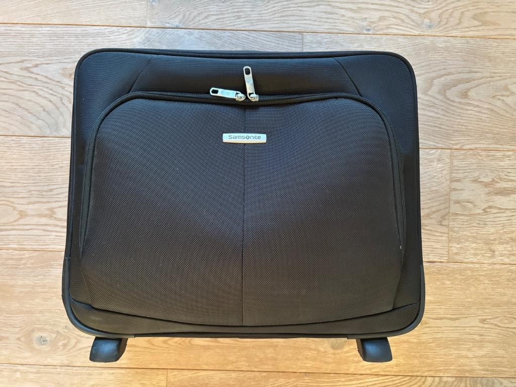 Samsonite laptoptas/reistas op wielen, 35 à 45 cm, Enlèvement ou Envoi, Plastique souple, Moins de 50 cm