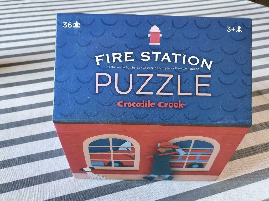 PUZZLE 36 PIECES FIRE STATION, Enlèvement ou Envoi, 10 à 50 pièces, Utilisé, 2 à 4 ans