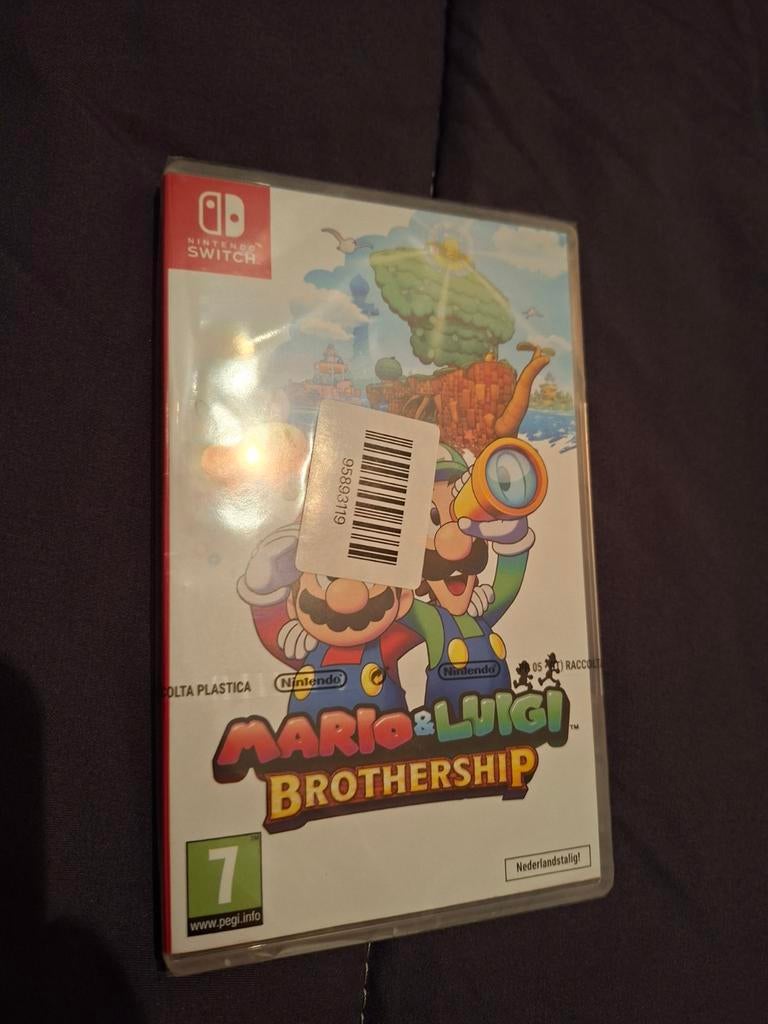 Commutateur de fraternité Mario & Luigi, Enlèvement ou Envoi