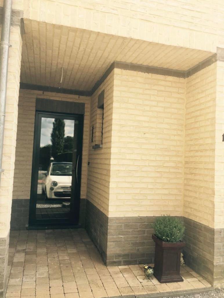 Hechtel te huur woning met zonnepanelen, Maison 2 façades, 198 kWh/an, 185 m², Province de Limbourg