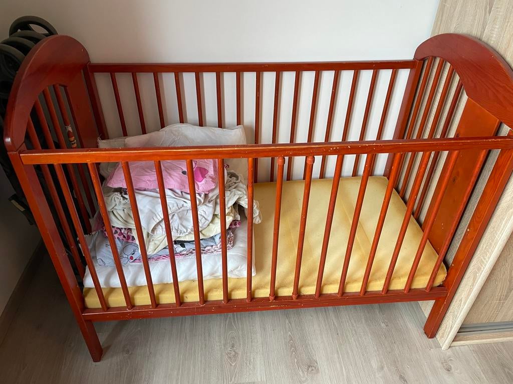 Gratis Babywiegje met accessoires, Ophalen, Gebruikt