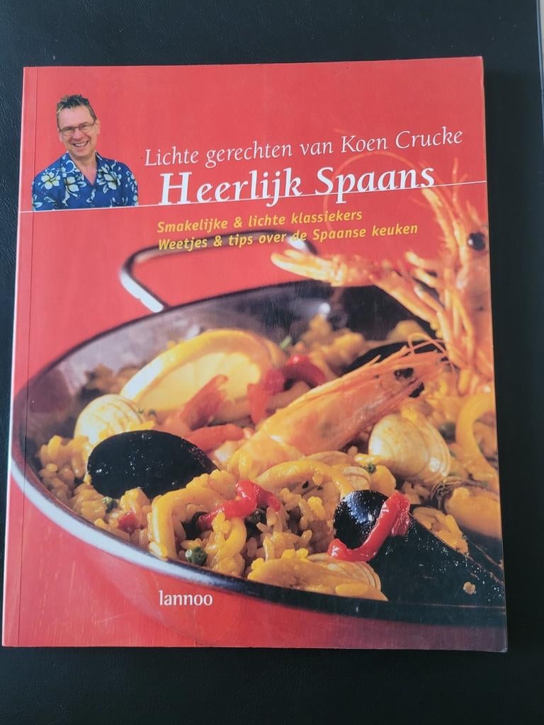 Heerlijk Spaans - lichte gerechten van Koen Crucke, Ophalen of Verzenden, Zo goed als nieuw