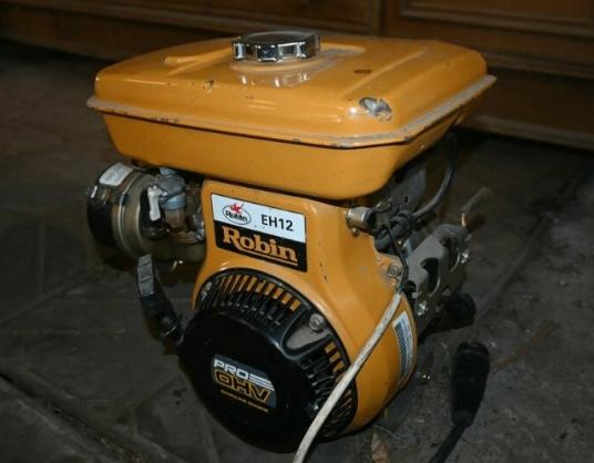 Robin EH12 benzinemotor, Pro OHV, weinig draaiuren, Ophalen, Zo goed als nieuw