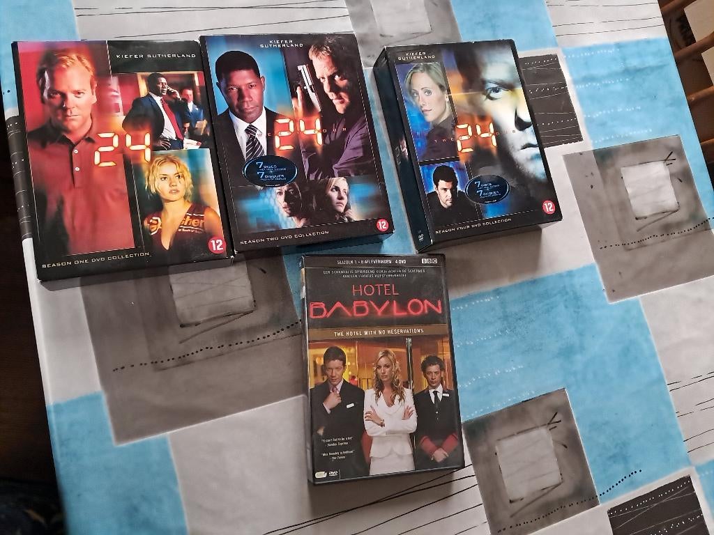 24 / Hotel Babylon, À partir de 12 ans, Enlèvement, Utilisé, Action et Aventure