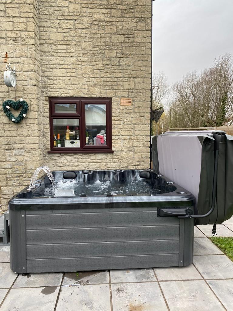 Nieuw/herftactie/ jacuzzi  2x2 Bluetooth-muziek-shiatsu, Ophalen of Verzenden