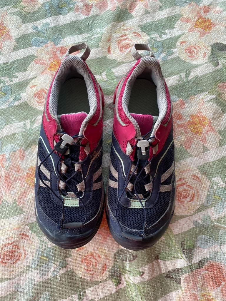 Lage wandelschoenen kind 36, Kinderen en Baby's, Gebruikt, Meisje, Schoenen, Decathlon