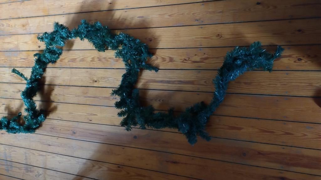 Kerstslinger in kunststof, Ophalen, Zo goed als nieuw