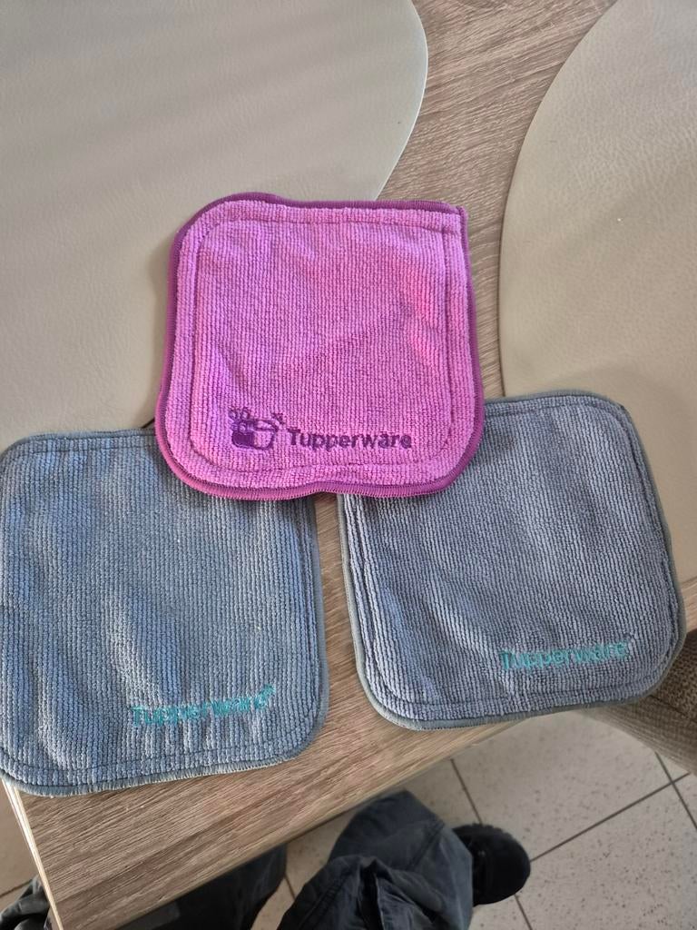 Tupperware, Enlèvement ou Envoi