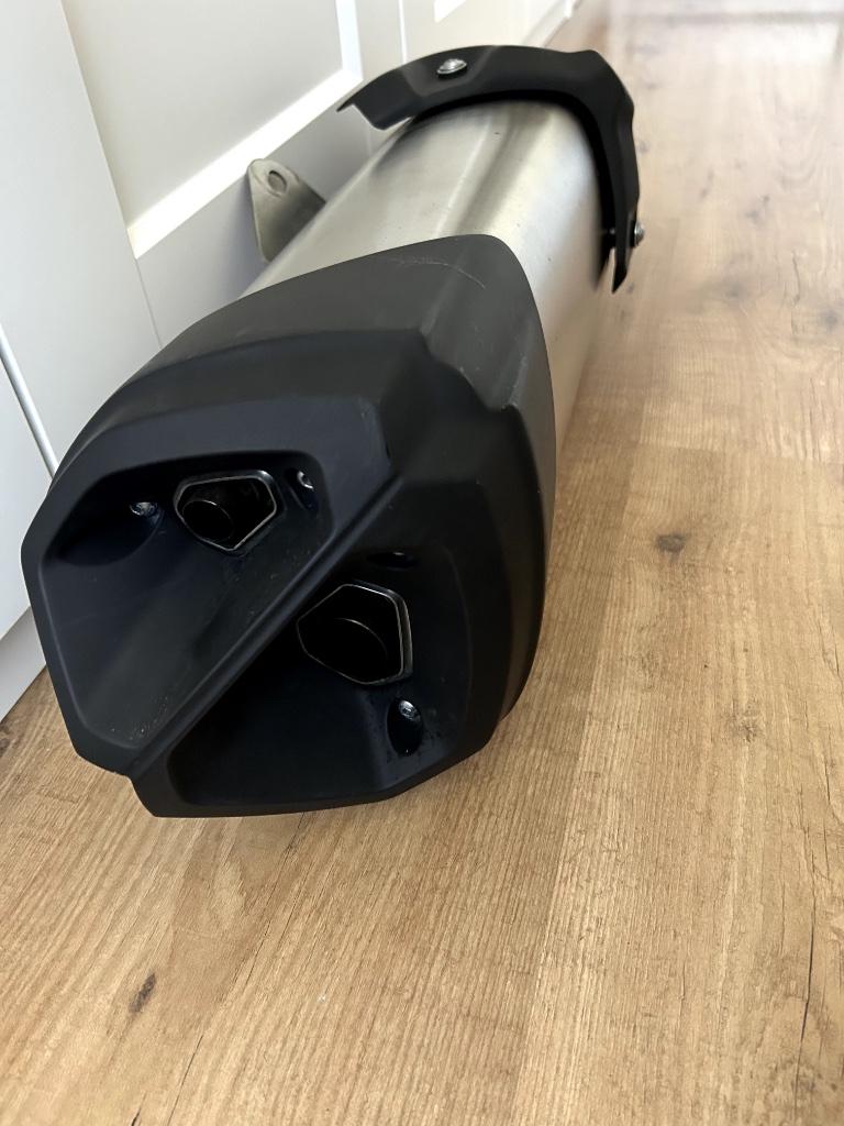 Uitlaat Kawasaki Versys 1000, Motoren, Ophalen, Gebruikt