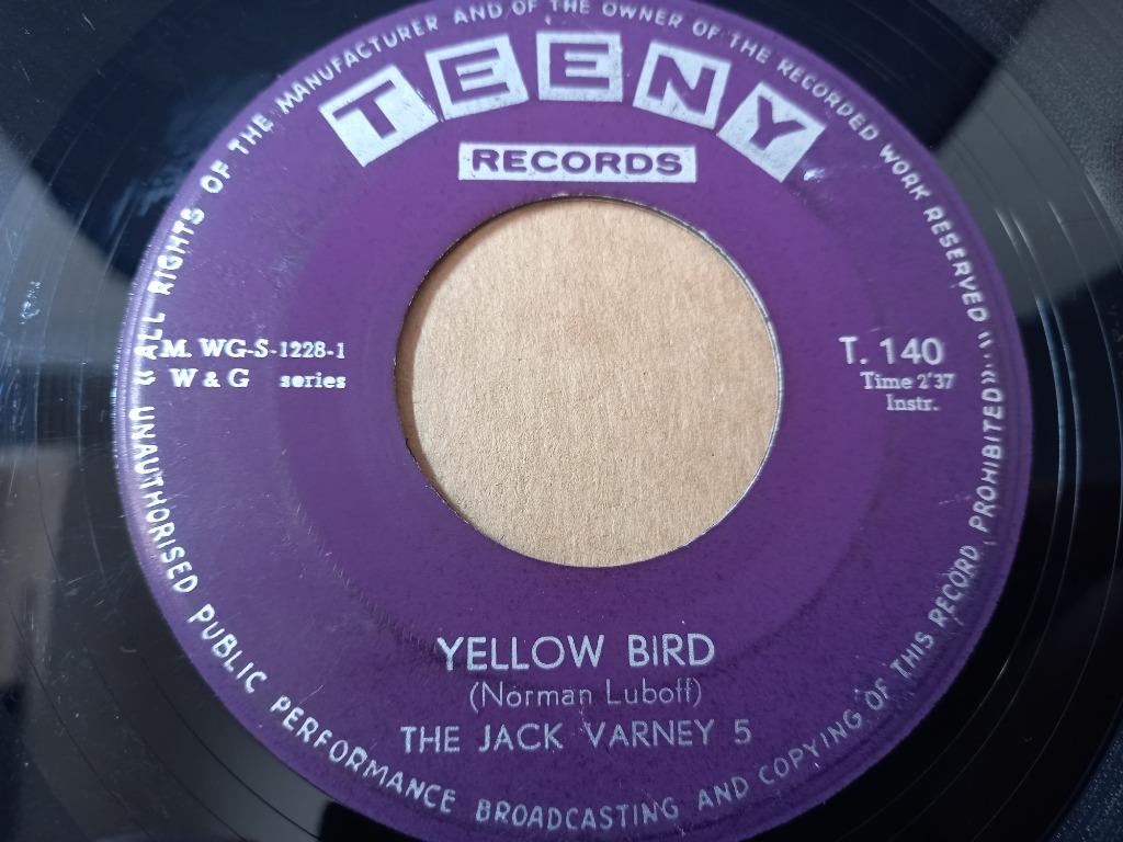 The Jack Varney 5 ‎– Yellow Bird / Flying Swan '7, Ophalen of Verzenden, Gebruikt, Pop