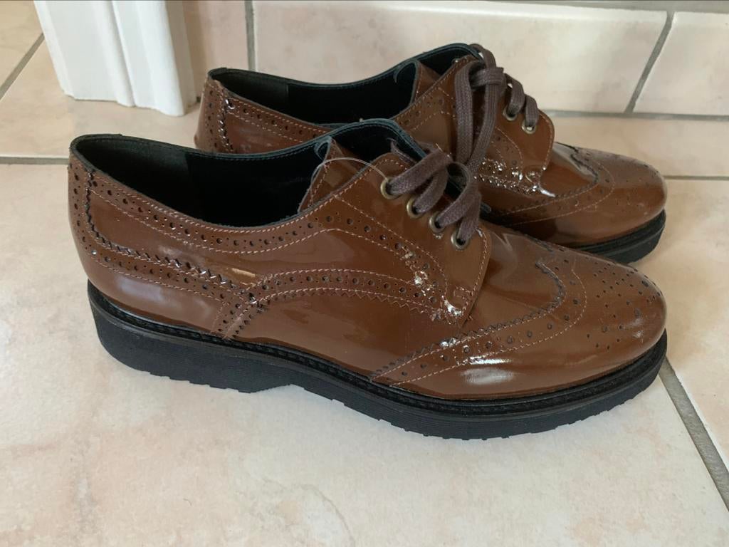Nieuw schoenen Pons Quintana 38 lakleer, dure aankoop, Ophalen of Verzenden