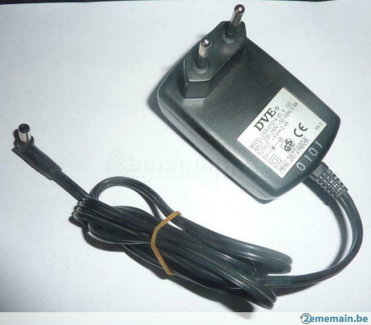 dve dsa-0151a-05a - alimentation 5v 2,4a/dc power, Utilisé