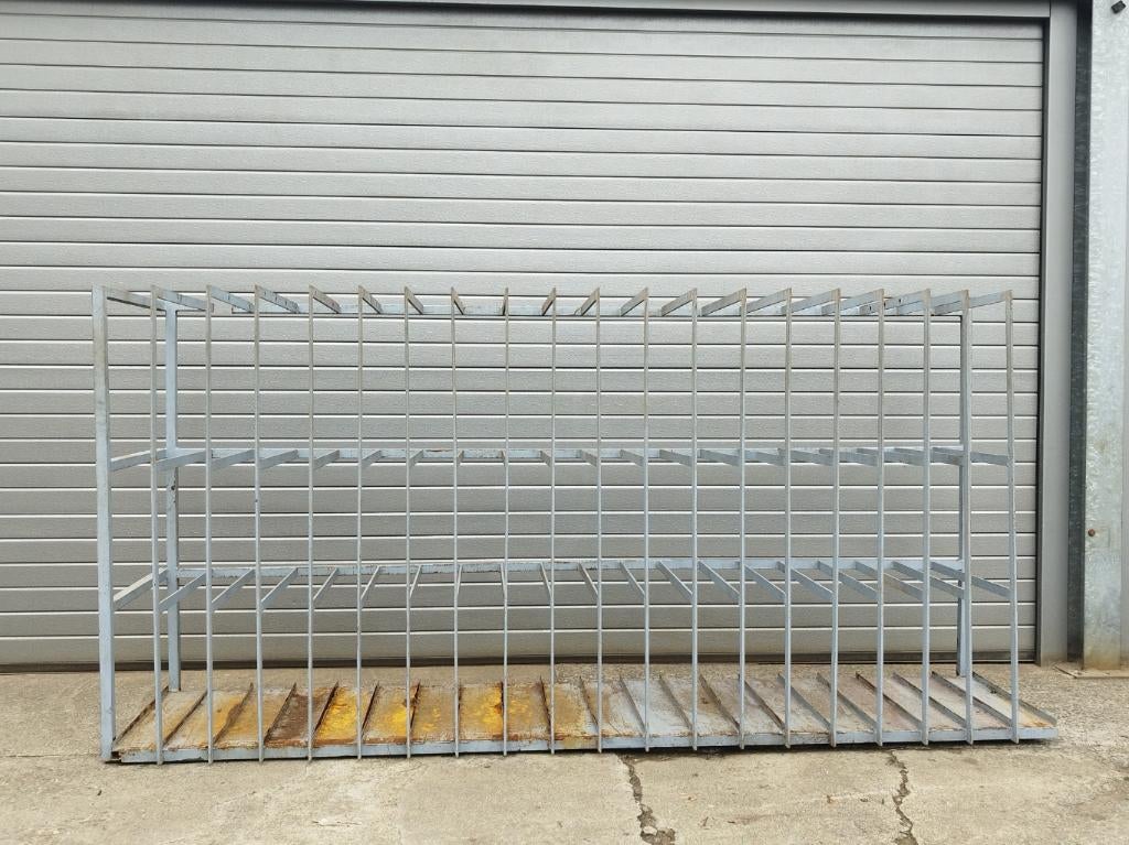 Metaal / platen rek / lengte x hoogte x diepte 315x150x70cm, Doe-het-zelf en Bouw, Ophalen, Overige materialen, Platen rek, Geen idee