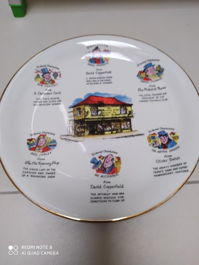 Assiette décorative anglaise avec des histoires de Dickens., Antiquités & Art, Enlèvement ou Envoi
