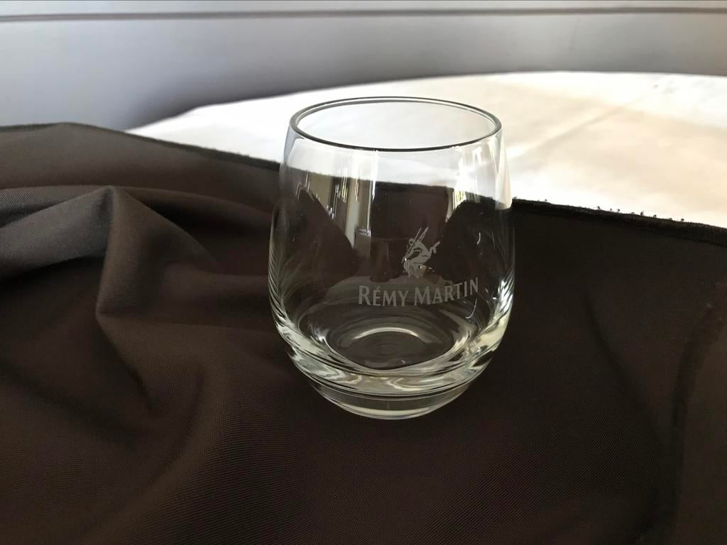 6 verres de Rémy Martin. Jamais utilisé, Collections, Vins, Enlèvement ou Envoi