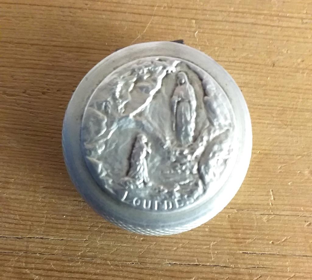 Ancien chapelet N.D. Lourdes dans sa boîte, Enlèvement ou Envoi