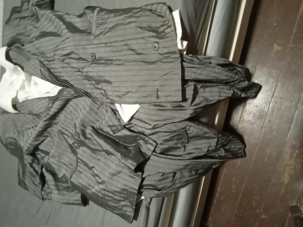 Beau costume taille 48, Ophalen of Verzenden, Zo goed als nieuw