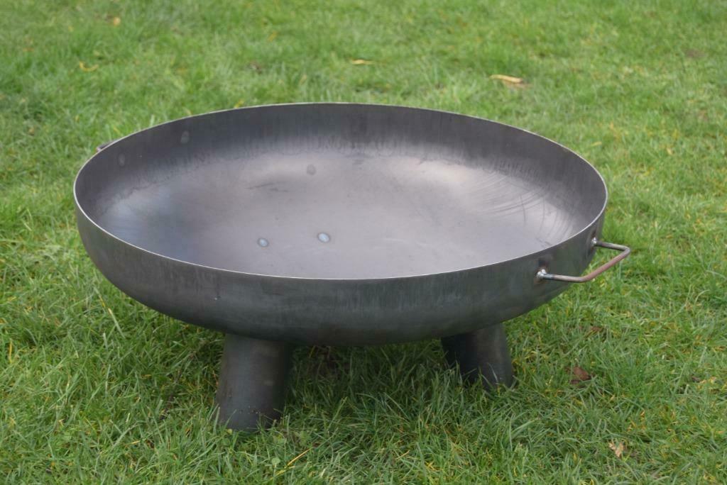 Vuurkorf, bbq, ronde stalen bak (60 cm in diameter), Tuin en Terras, Houtskoolbarbecues, Nieuw, Ophalen