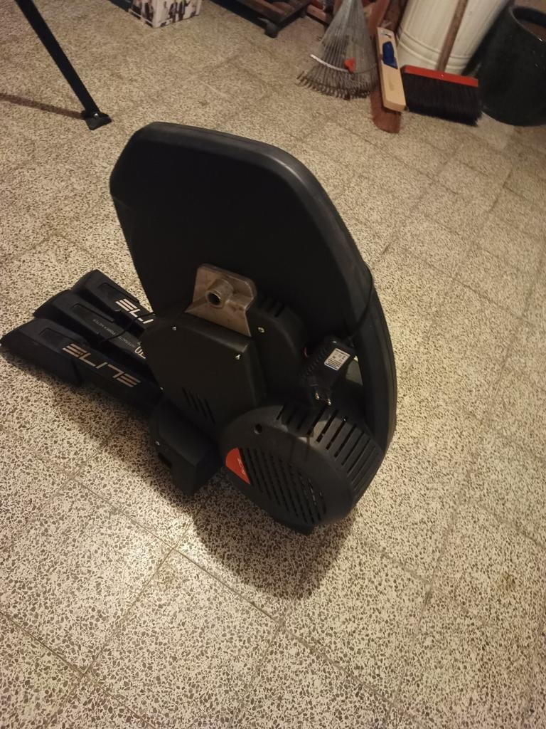 Elite Direto smarttrainer met defecte motor, Ophalen