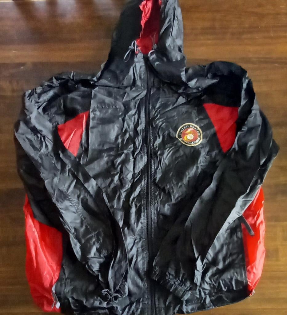Regenjasje USMC, Ophalen of Verzenden, Zo goed als nieuw, Maat 52/54 (L)