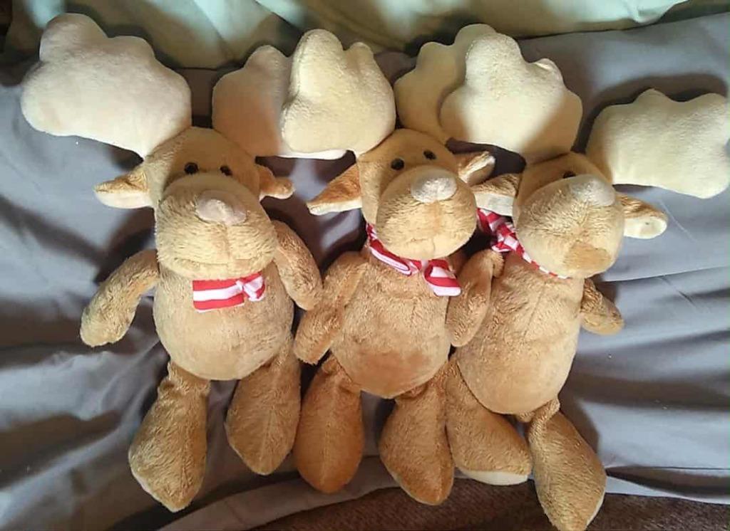 rendier knuffel met wit rood sjaaltje, Ophalen of Verzenden