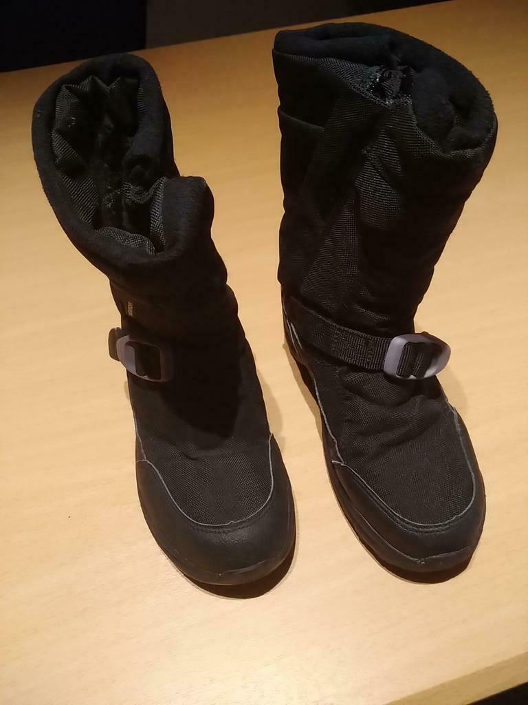 Zwarte laarzen met pels - Quechua - maat 34, Ophalen, Jongen of Meisje, Laarzen, Zo goed als nieuw
