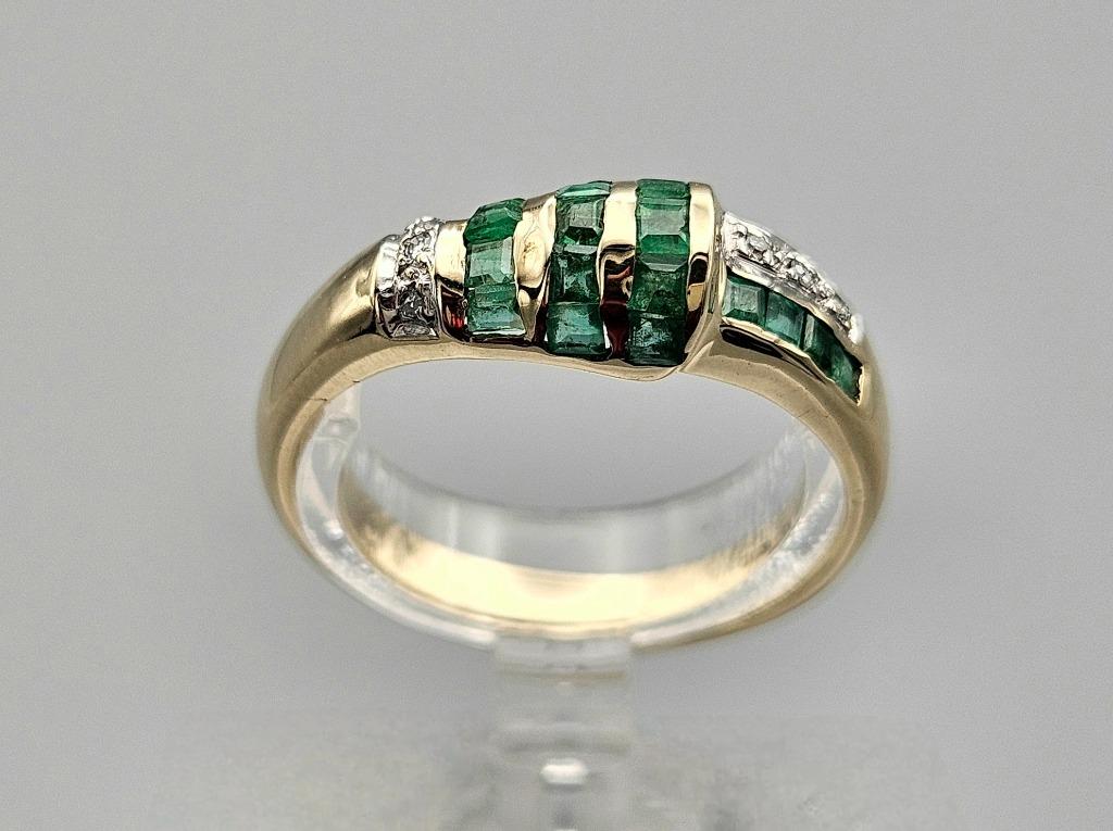 Gouden Vintage ring edelsteen smaragd en diamant. 2024/294., Handtassen en Accessoires, Ringen, Ophalen of Verzenden, Zo goed als nieuw