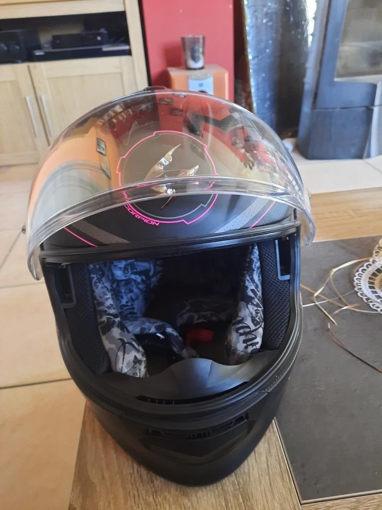 Scorpion helm maat L, Motoren, Ophalen, L
