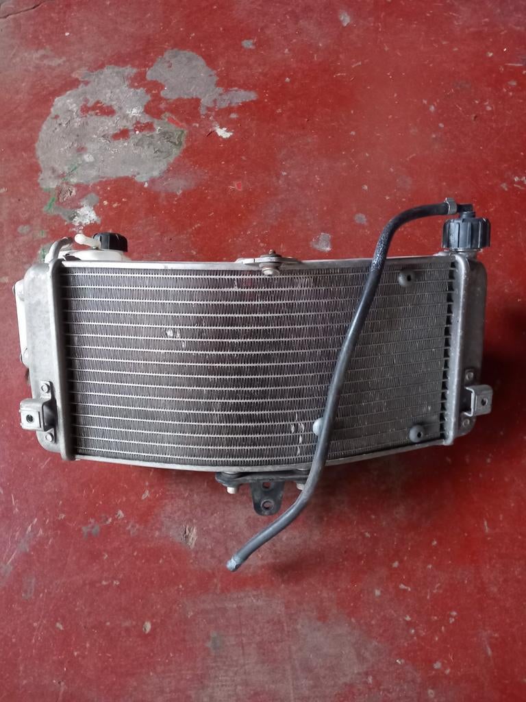 Radiateur ktm, Ophalen of Verzenden, Zo goed als nieuw