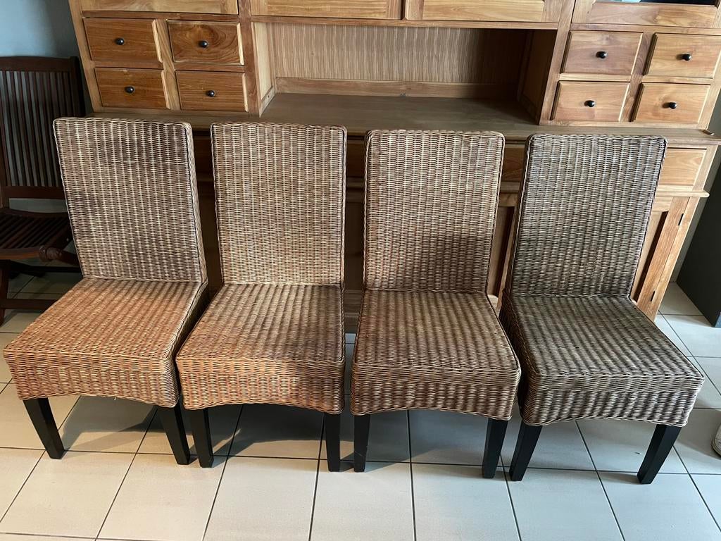 4 stoelen, Ophalen, Zo goed als nieuw