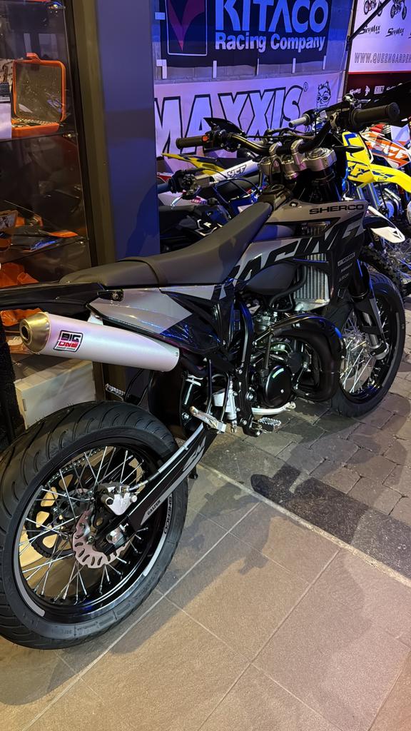 Sherco Blackmoon RS50 uit stock leverbaar!, 6 versnellingen, Sherco, Nieuw, Ophalen of Verzenden