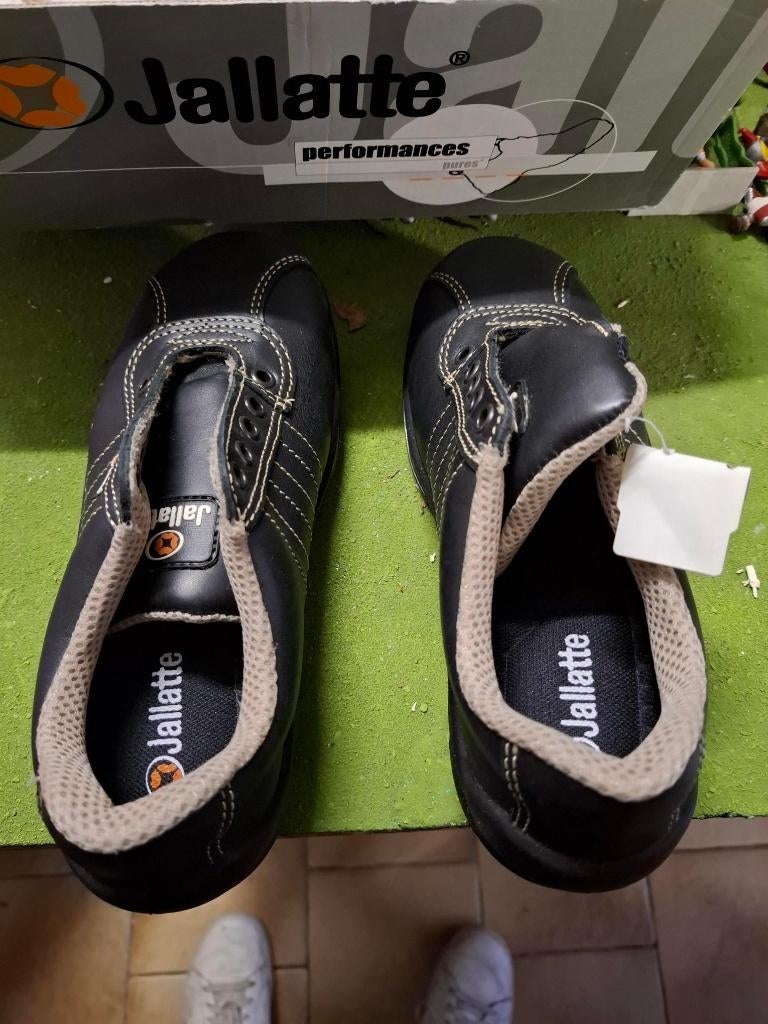 Veiligheidsschoenen van JALLATTE M37 of 4,5, Zwart, Nieuw, Ophalen of Verzenden, Werkschoenen