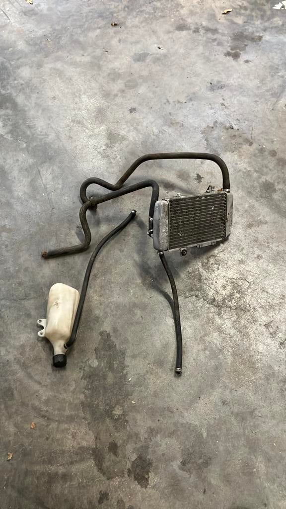 Runner 125 koel systeem, Motoren, Ophalen