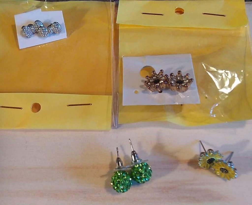 diverse oorringen, Bijoux, Sacs & Beauté, Boucles d'oreilles, Enlèvement ou Envoi, Autres couleurs