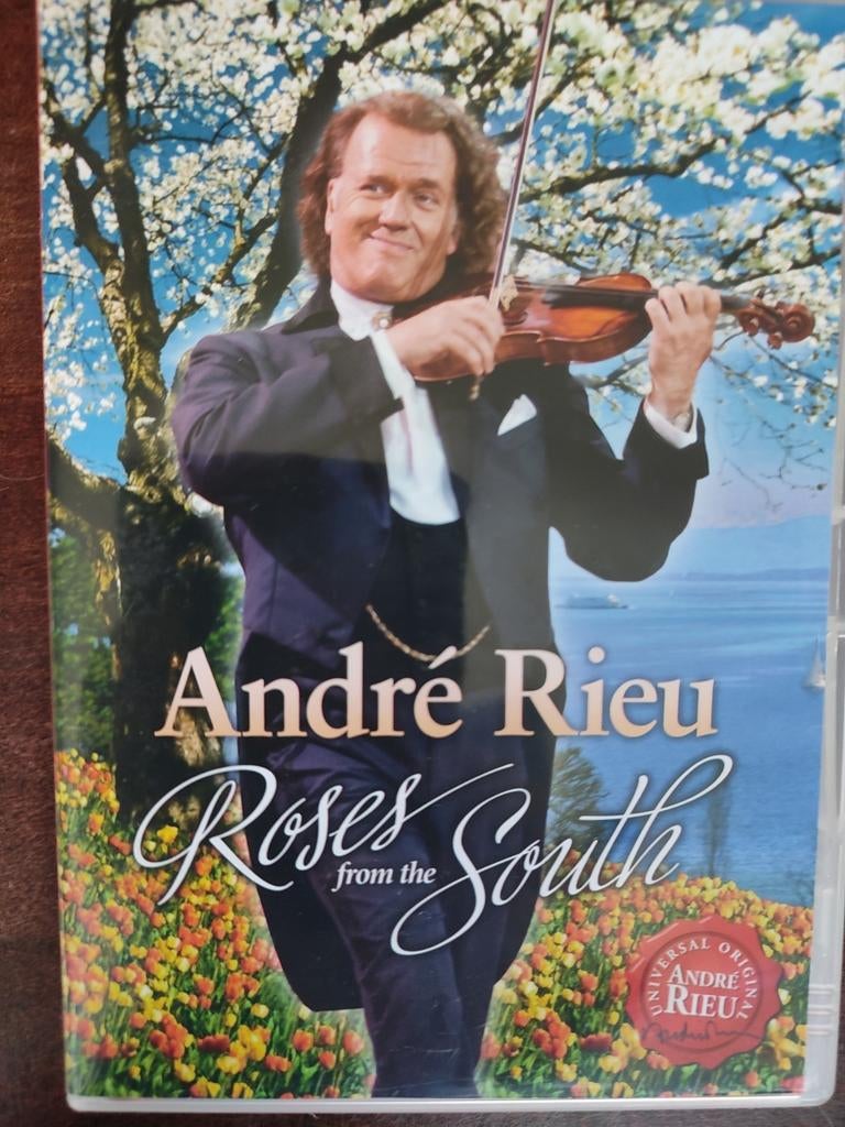 DVD : ANDRE RIEU - ROSES FROM THE SOUTH, Cd's en Dvd's, Ophalen of Verzenden, Zo goed als nieuw