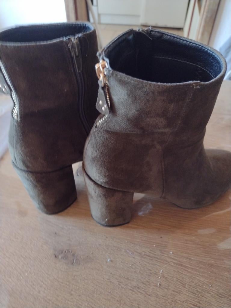 Bottillons pointure 40 kaki, Ophalen of Verzenden, Zo goed als nieuw