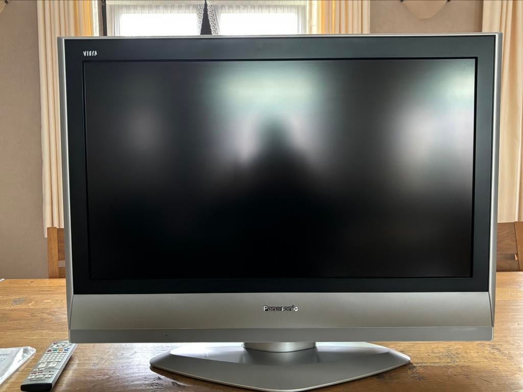 Panasonic TX 32 LX 60 F TV 2 STUKS of APART, Panasonic, 50 Hz, 60 à 80 cm, Enlèvement