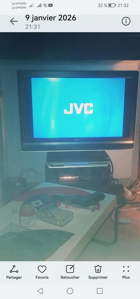 Tv sony........., CD & DVD, VHS | Documentaire, TV & Musique, Enlèvement ou Envoi, Comme neuf