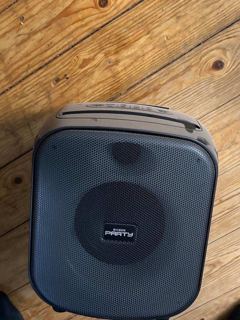 Big Ben Party Speaker, Enlèvement ou Envoi, Comme neuf, Haut-parleur central, Autres marques