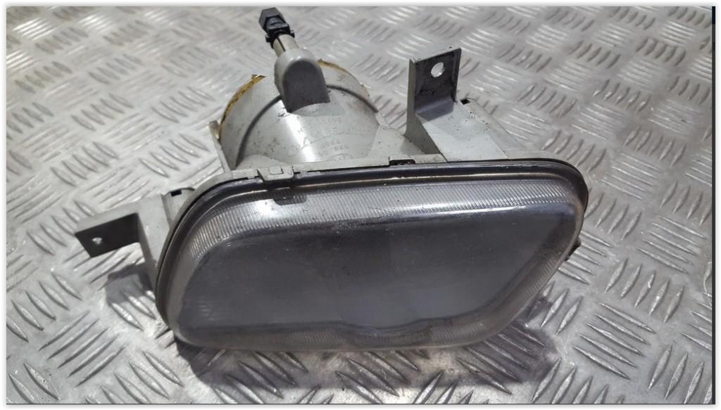 Phare antibrouillard gauche LH Volvo V70., Cartype. Volvo V7, Enlèvement ou Envoi, Utilisé, Volvo