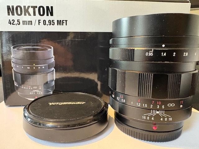 Voigtlander 42.5 mm f 0.95 nokton, Audio, Tv en Foto, Foto | Lenzen en Objectieven, Ophalen, Zo goed als nieuw, Standaardlens