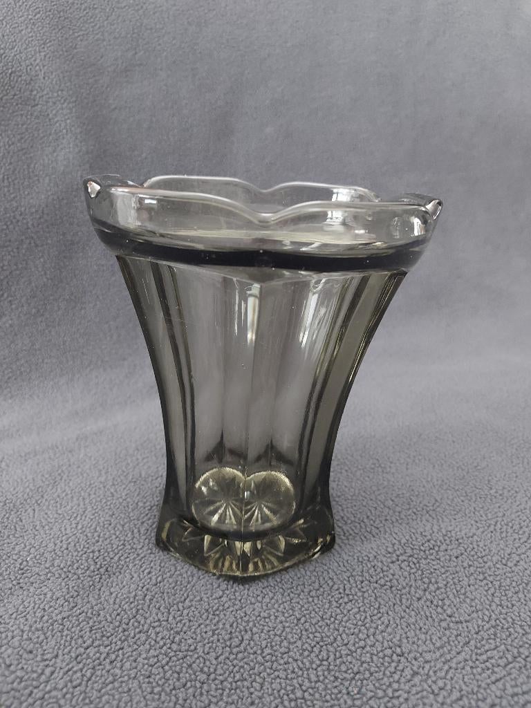Vase gris forme tulipe, Maison & Meubles, Enlèvement, Utilisé, Autres couleurs, Moins de 50 cm