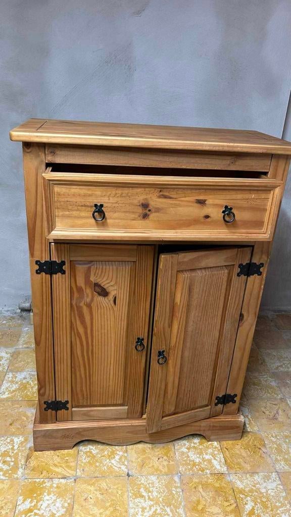 Meuble en pins, Enlèvement, Utilisé, Pin