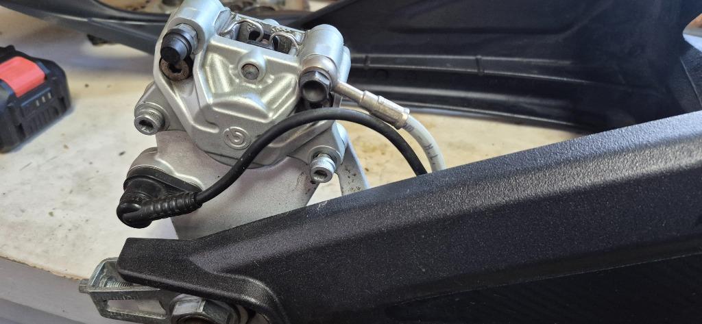 swingarm Ducati 696, Motoren, Ophalen of Verzenden, Gebruikt