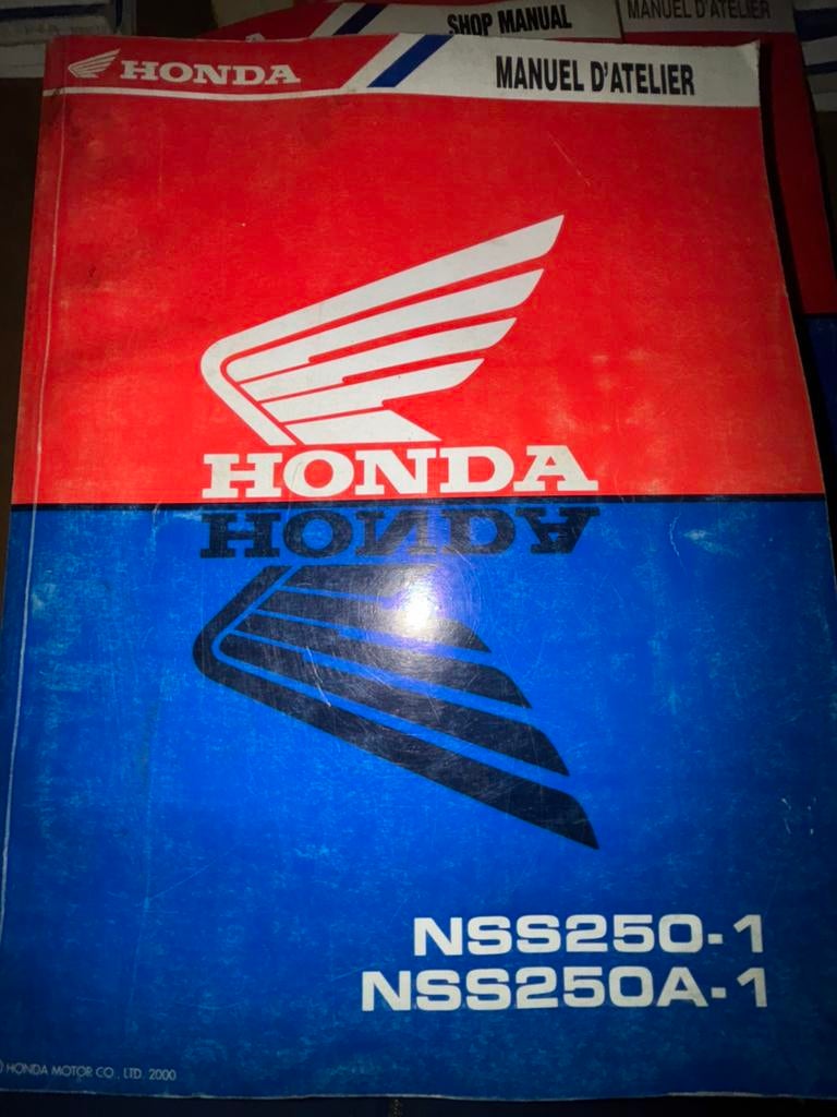 Manuel d'atelier Honda NSS250 en français, Forza, Enlèvement ou Envoi, Honda