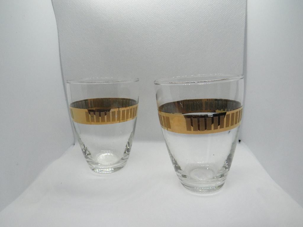 2 waterglazen met vergulding, Ophalen of Verzenden, Gebruikt, Waterglas