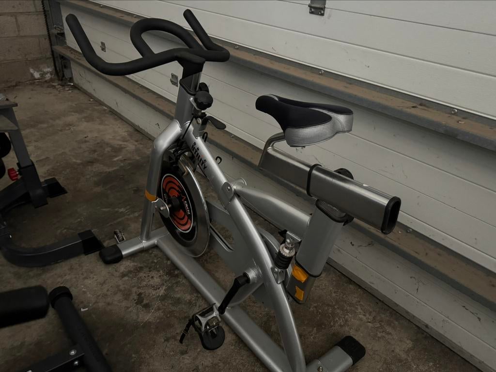 Spinningfiets DKN Utility, Sport en Fitness, Ophalen, Zo goed als nieuw, Spinningfiets