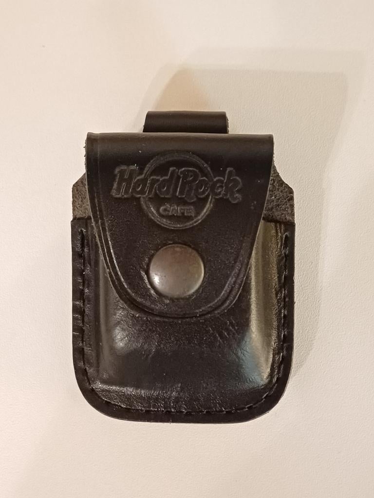 Pochette à briquet / Hard Rock Café, Overige merken, Zwart, Ophalen of Verzenden, Zo goed als nieuw