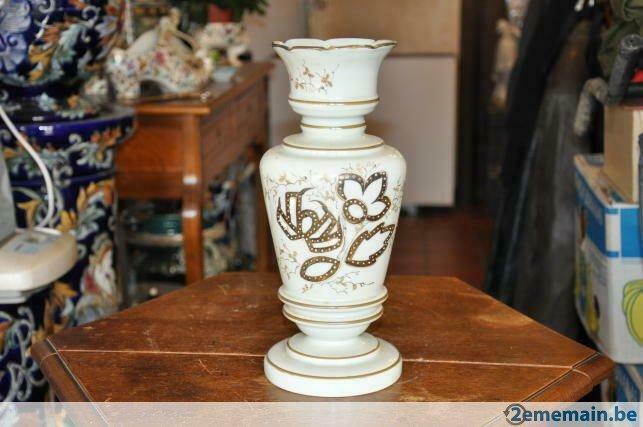 vase en opaline empire decor emaillé