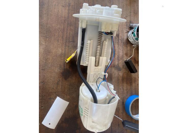 Benzinepomp van een Toyota Auris, Auto-onderdelen, Ophalen of Verzenden, 3 maanden garantie, Gebruikt, Toyota